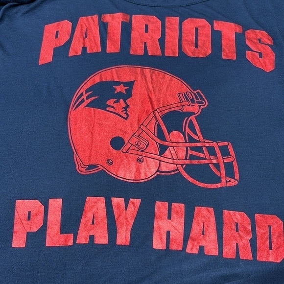 LOVE PINK Victoria's Secret New England Patriots Women's T-Shirt S-P - Picture 5 of 6